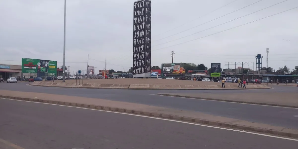 Guia Completo do Mercado de Xiquelene em Maputo