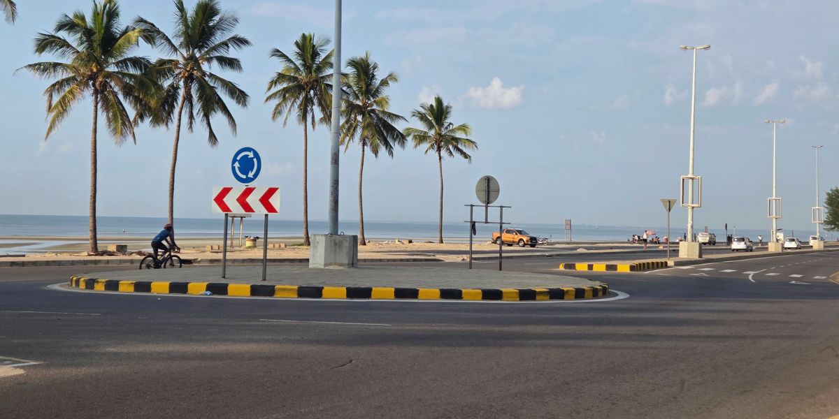 Onde Fica e Como Chegar à Praia da Costa do Sol