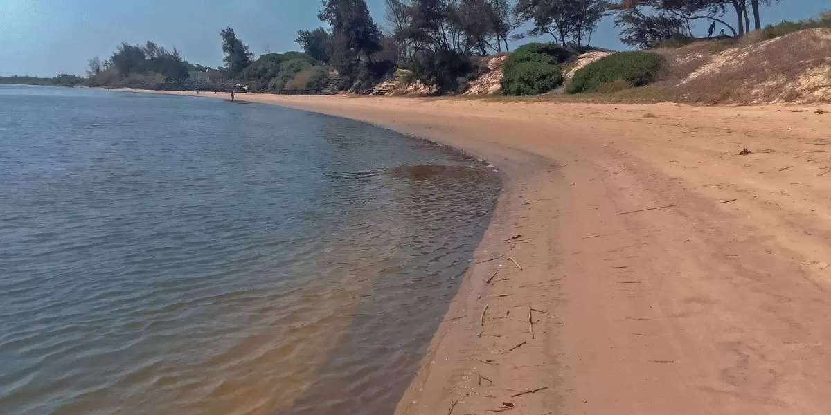 Imagem da galeria para praia-de-macaneta