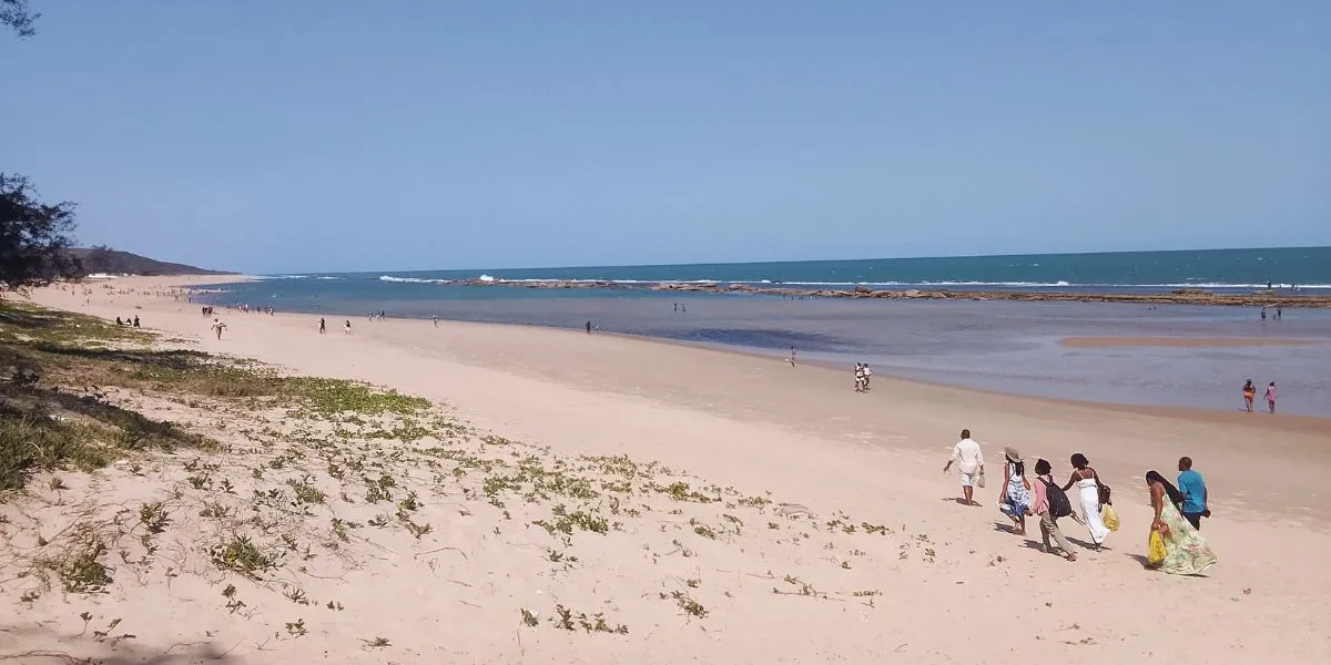 Imagem da galeria para praia-de-xai-xai