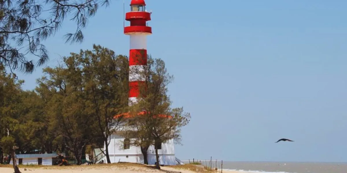 Praia Praia de Macuti em Moçambique